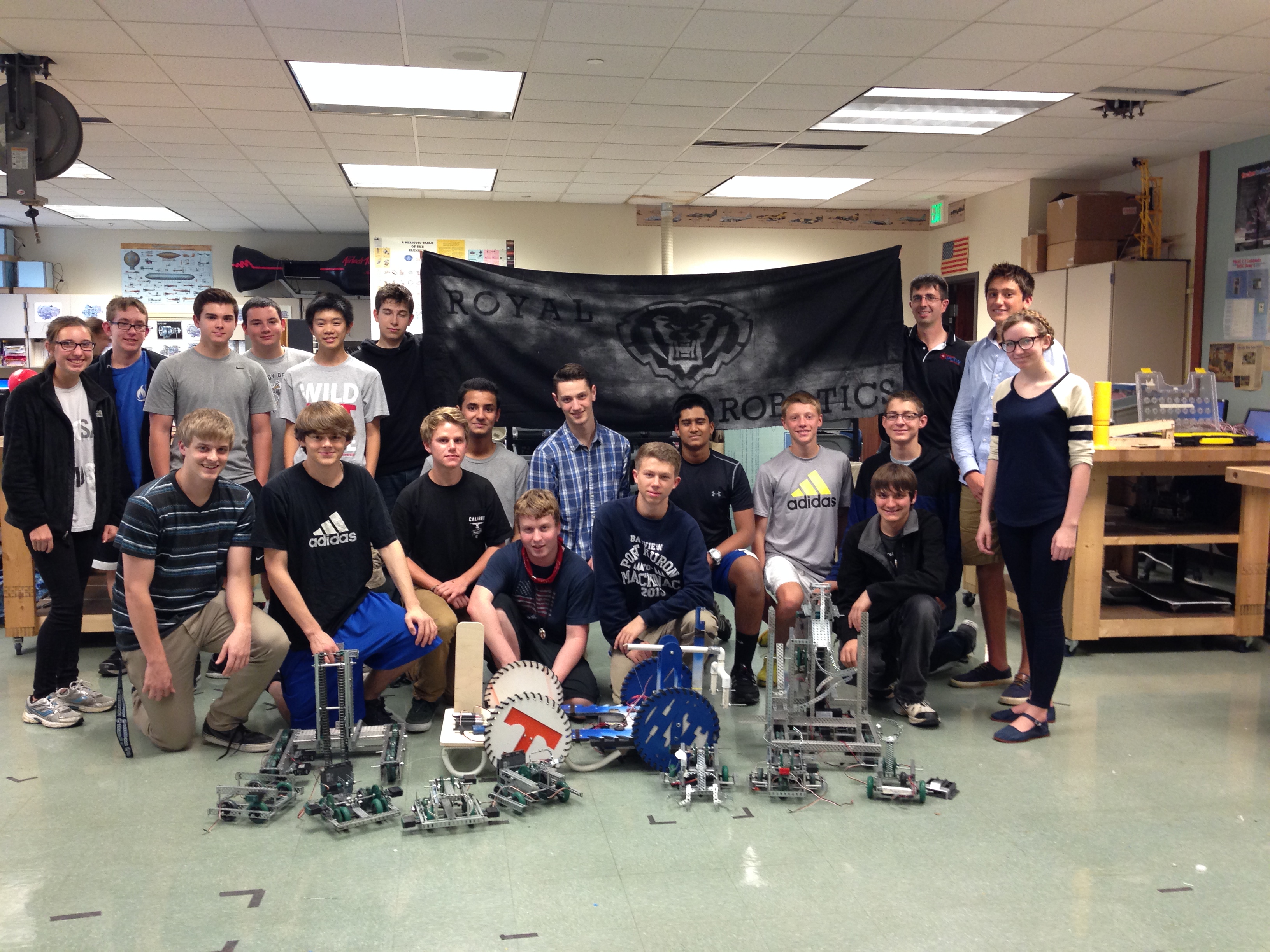 Realize Sponsors High School Robotics Team